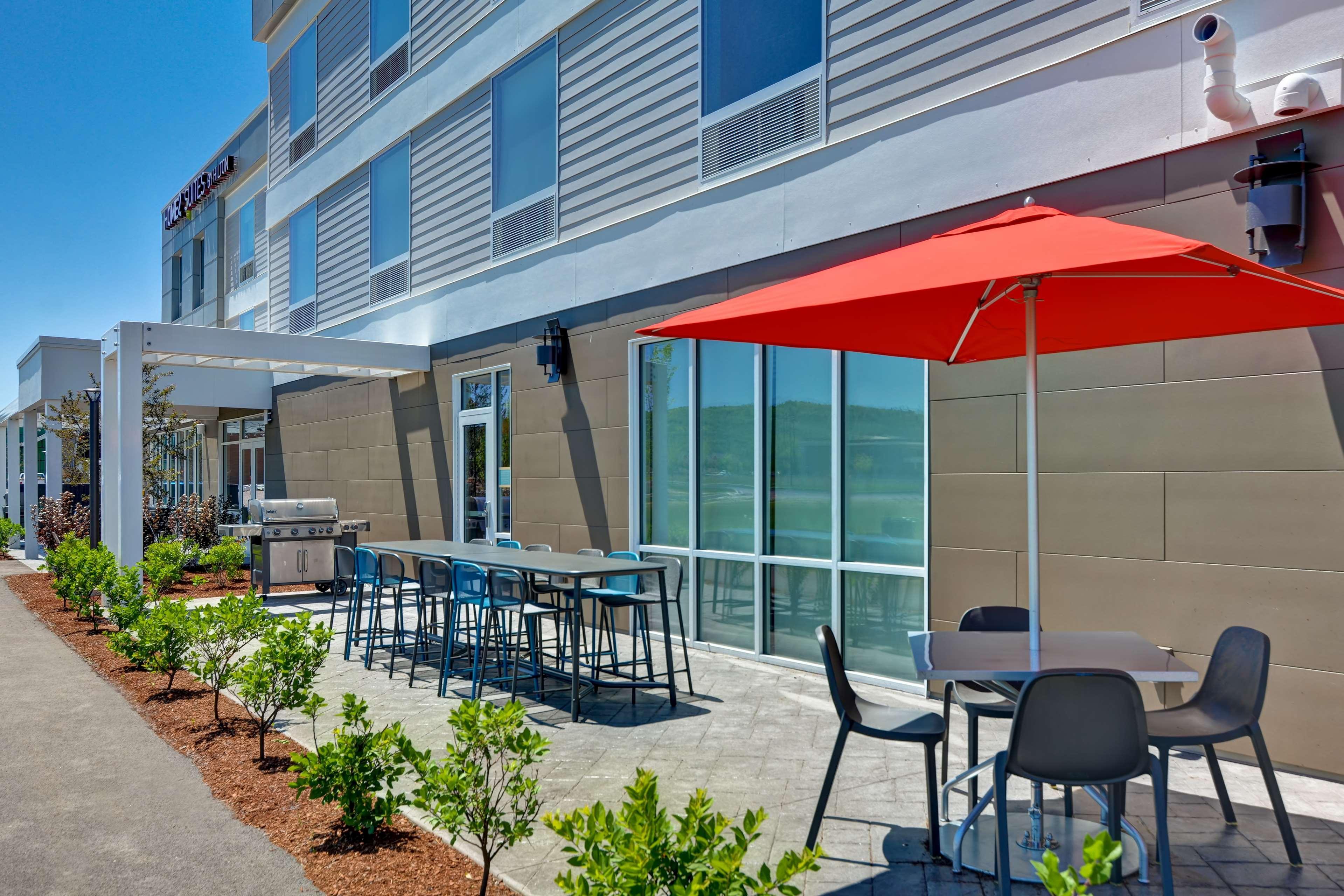 Home2 Burlington, Vt Hotel 3*