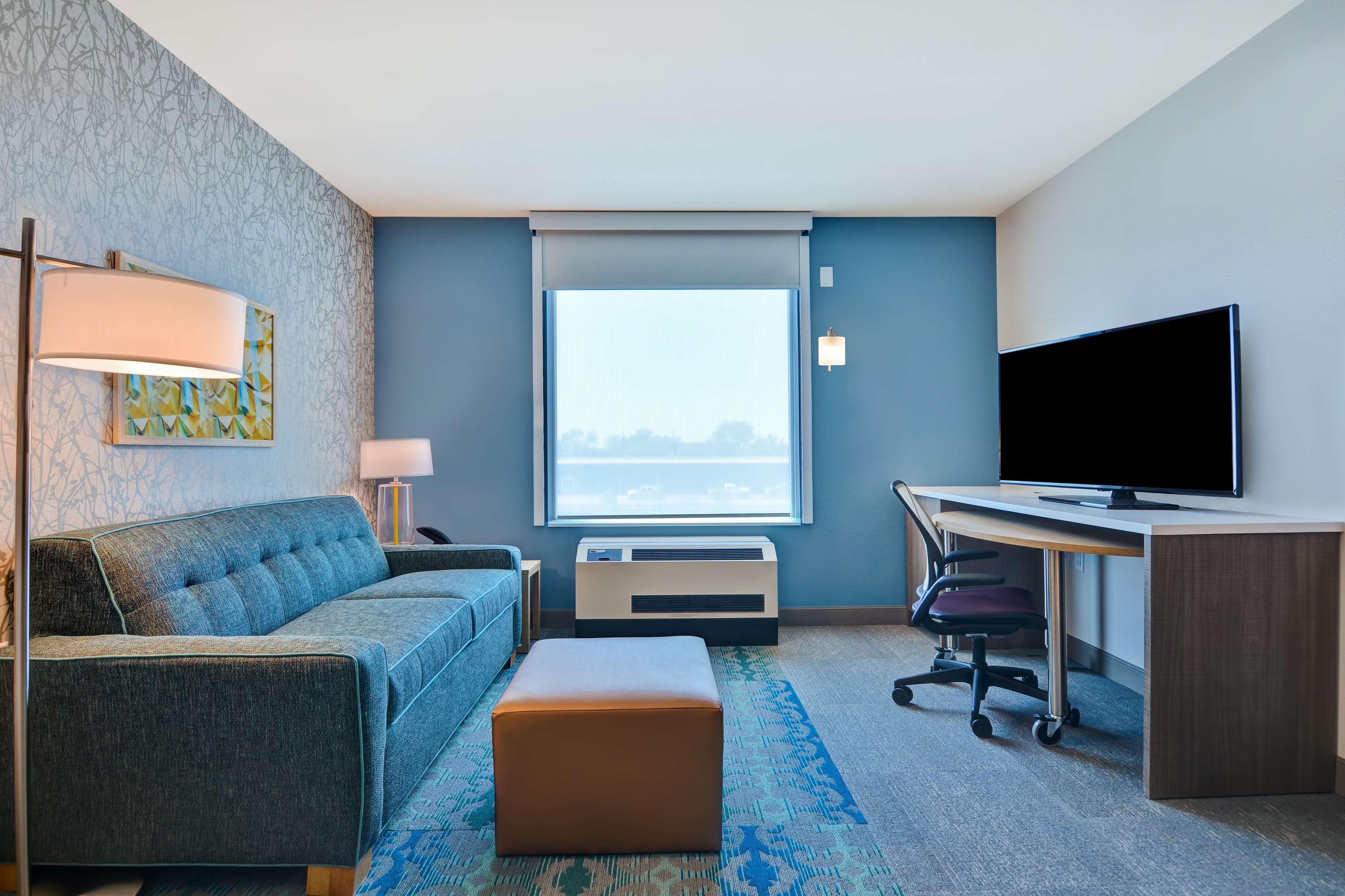 Home2 Burlington, Vt 3*